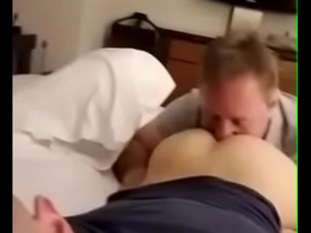 Eat boy pussy