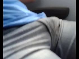 Novinho de pau duro